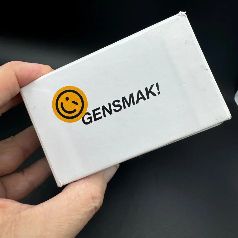 GENSMAK! Party Game - Engaging Multi-Generational Trivia Game with Comedic Hints